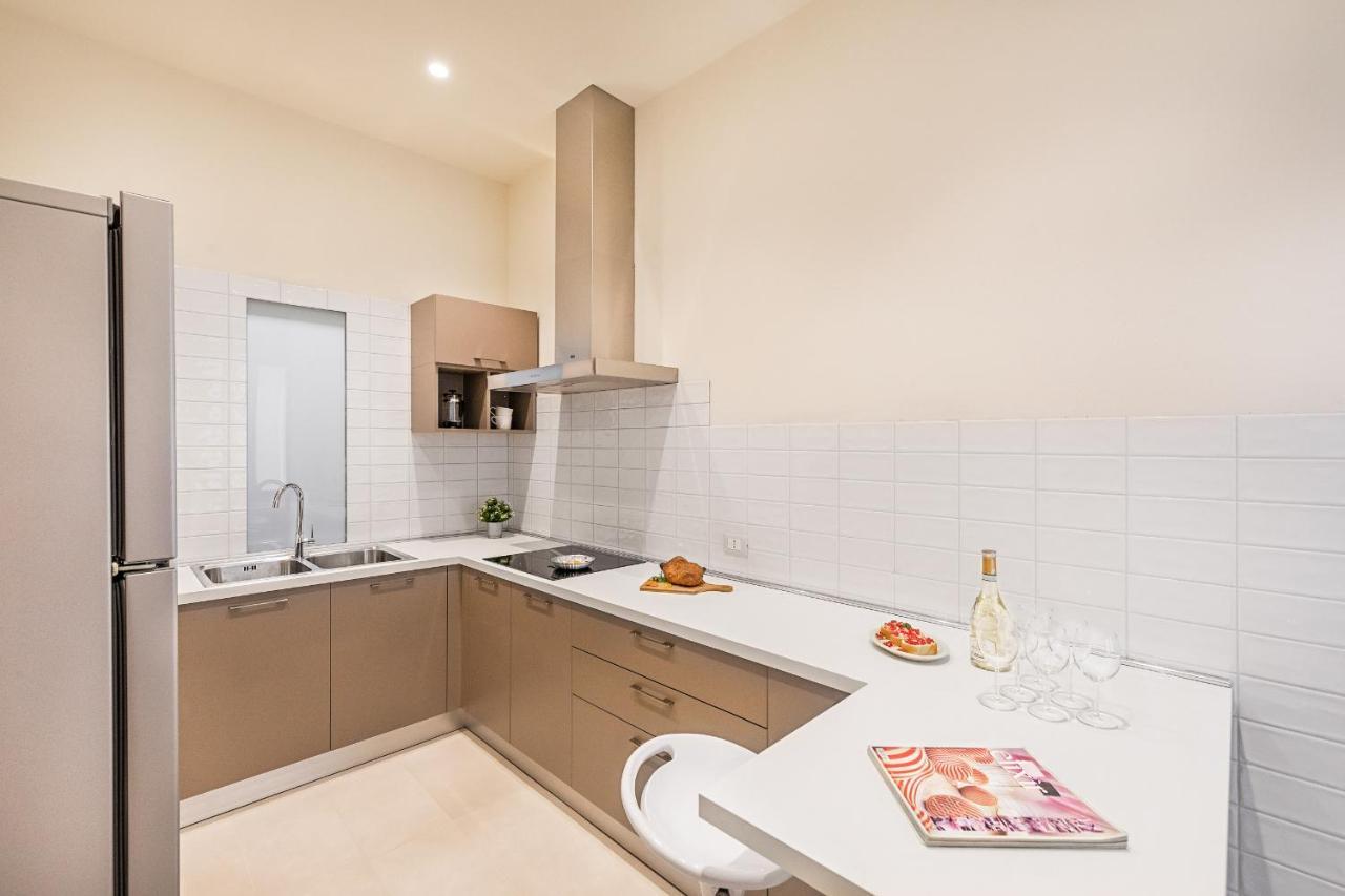 Il Lago Apartments By Wonderful Italy ซาโล ภายนอก รูปภาพ