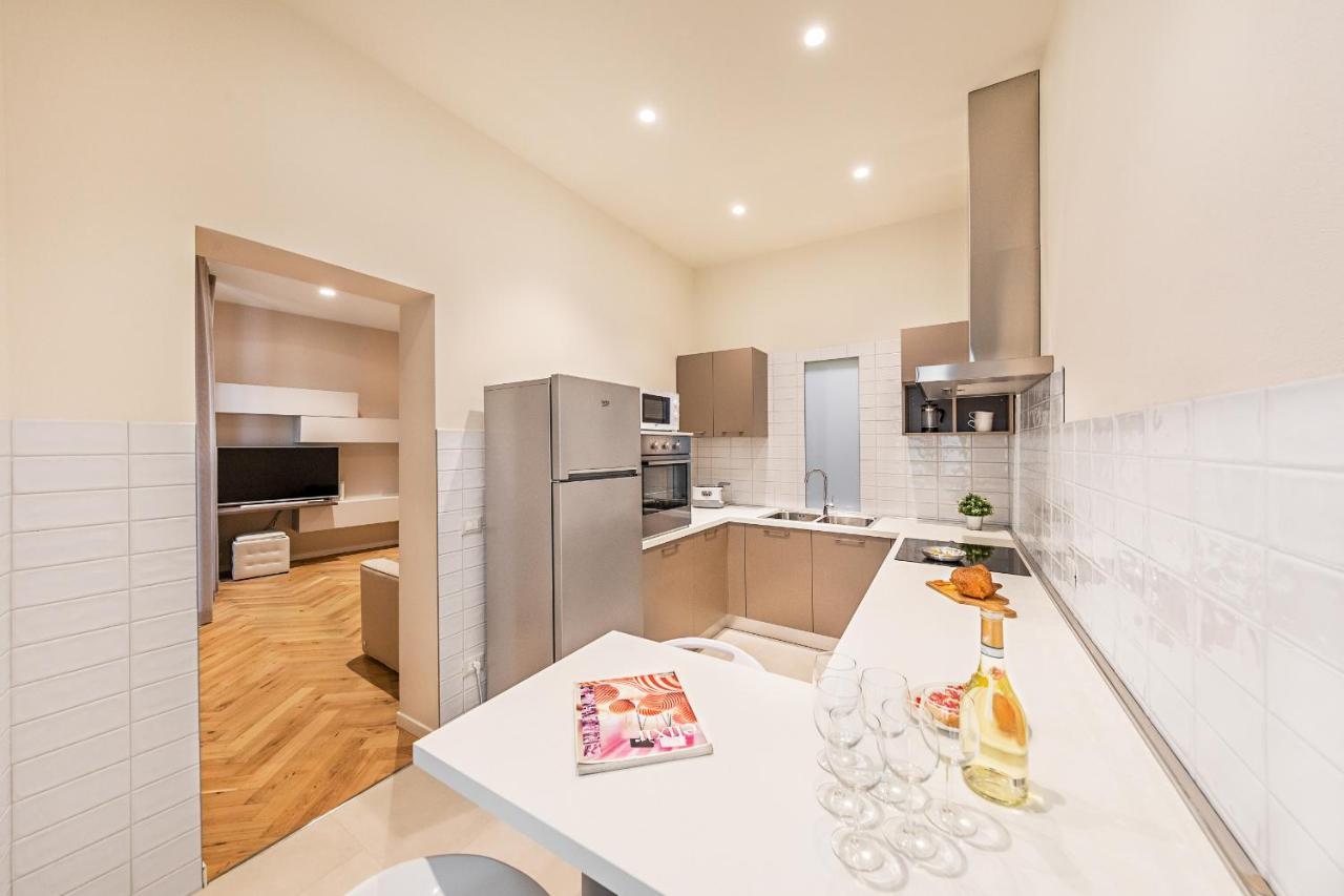 Il Lago Apartments By Wonderful Italy ซาโล ภายนอก รูปภาพ
