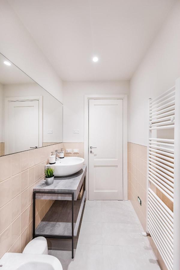 Il Lago Apartments By Wonderful Italy ซาโล ภายนอก รูปภาพ