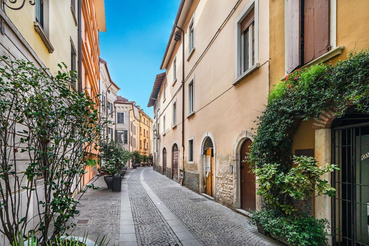Il Lago Apartments By Wonderful Italy ซาโล ภายนอก รูปภาพ