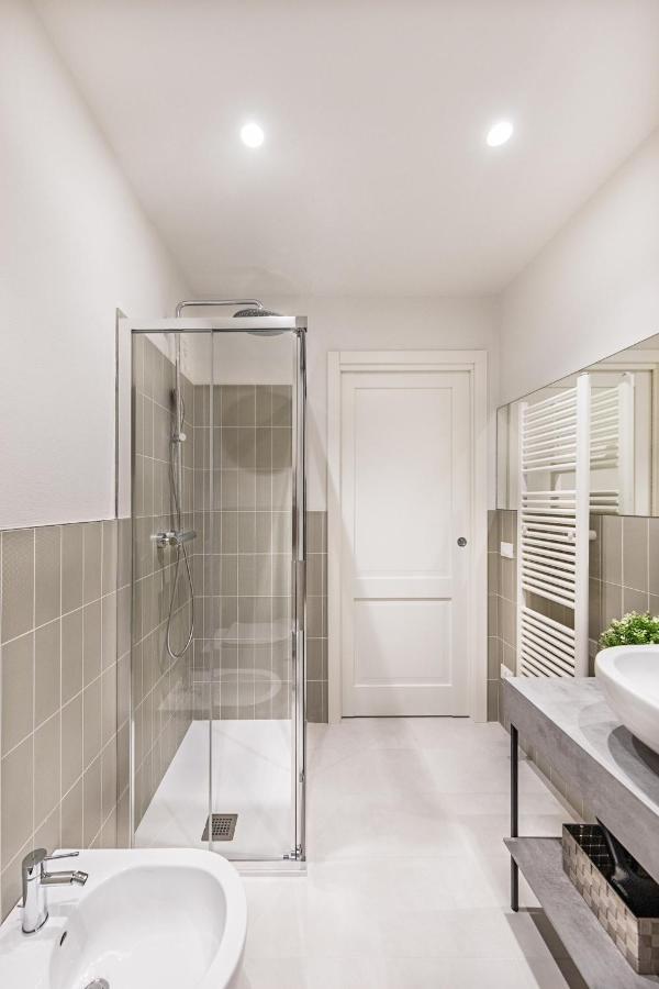 Il Lago Apartments By Wonderful Italy ซาโล ภายนอก รูปภาพ