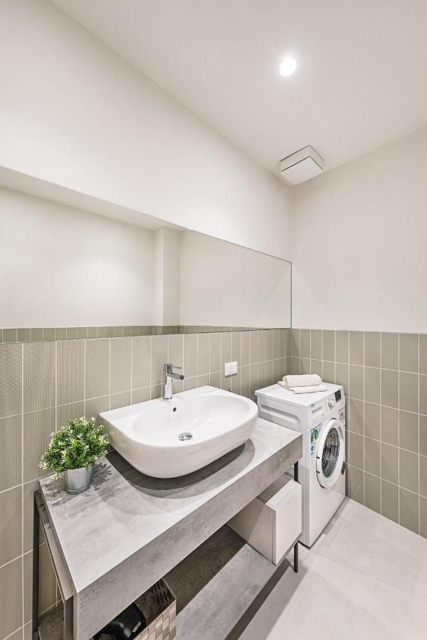 Il Lago Apartments By Wonderful Italy ซาโล ภายนอก รูปภาพ
